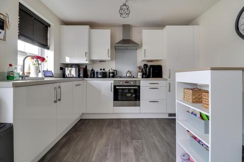 3 bedroom semi-detached house for sale, Weavers Avenue, Golcar, Huddersfield, West Yorkshire, HD7