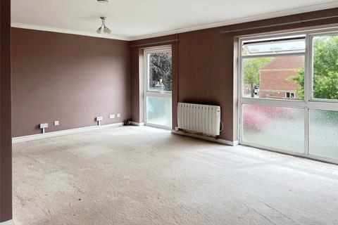 2 bedroom apartment for sale, St. Floras Road, Littlehampton, West Sussex