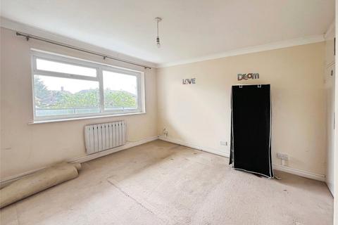 2 bedroom apartment for sale, St. Floras Road, Littlehampton, West Sussex