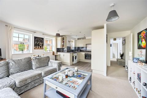 2 bedroom flat for sale, Blackbourne Chase, Littlehampton, West Sussex, BN17