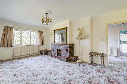 45 Furze Road, Worthing, BN13 3BH