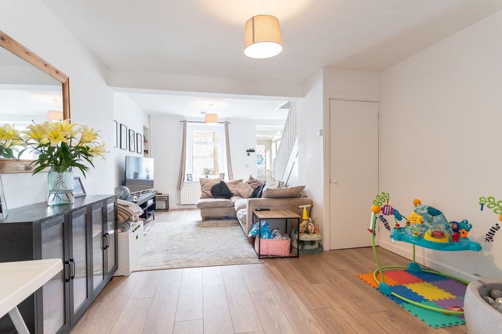 Living/dining room