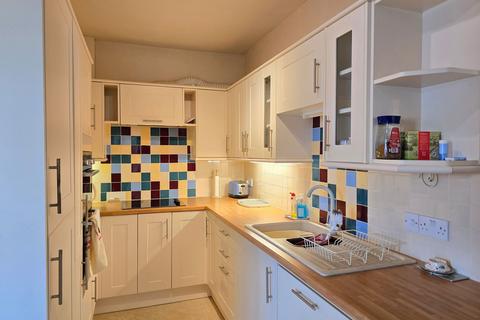 4 bedroom detached bungalow for sale, Crediton Road, Okehampton EX20