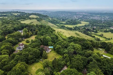 5 bedroom detached house for sale, Mogador, Tadworth