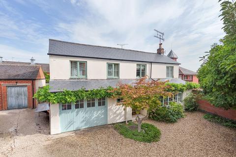 4 bedroom detached house for sale, High Street, Leicester LE8