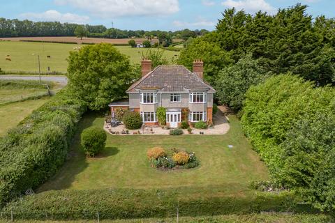 4 bedroom property with land for sale, Sutton Mandeville SP3
