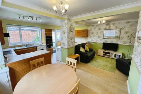 3 bedroom semi-detached house for sale, Adam Avenue, Great Sutton, Ellesmere Port