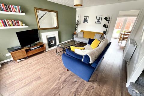 17 Brightwater Close, Whitefield, Manchester, M45 8SE