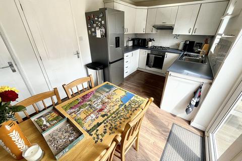 17 Brightwater Close, Whitefield, Manchester, M45 8SE