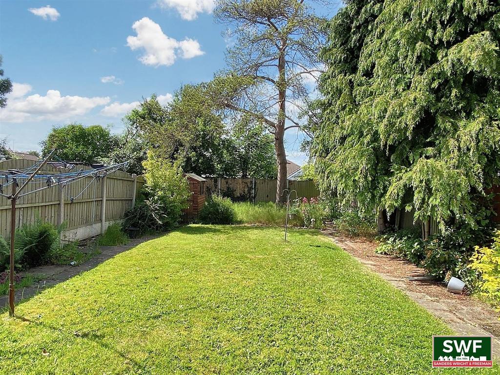 Garden2.jpg