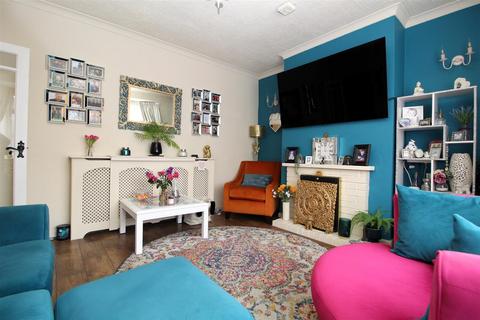 4 bedroom semi-detached house for sale, Westover Road, Broadstairs