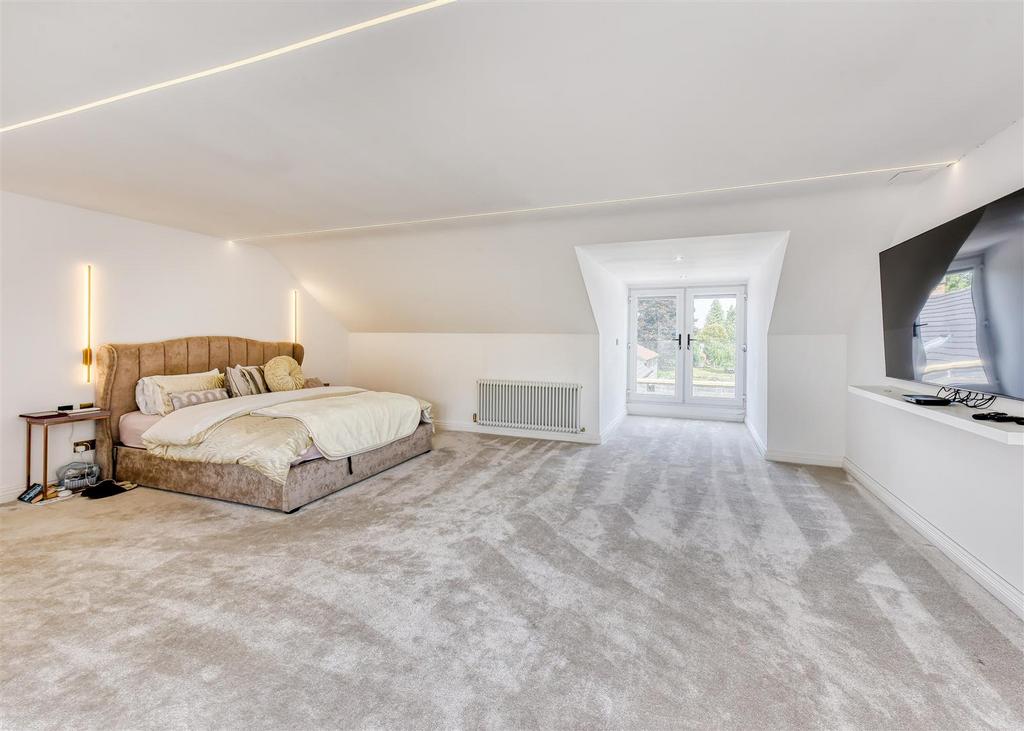 Meadow View-bed1b.jpg