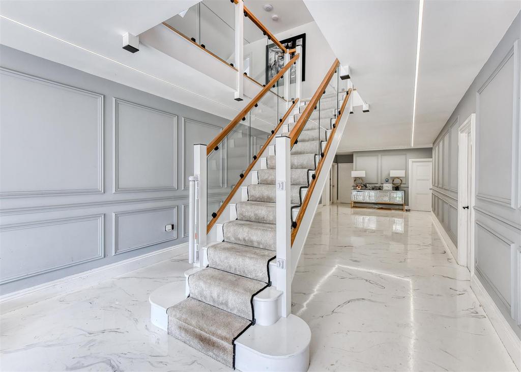 Meadow View-hall.jpg