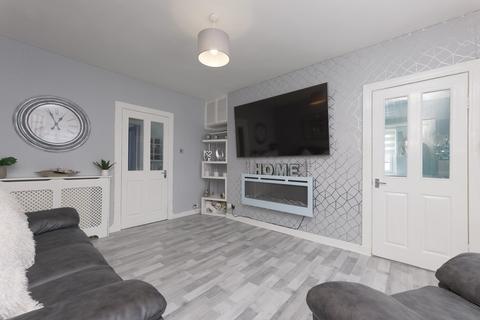 66 Croftburn Drive, Glasgow, G44 5HX
