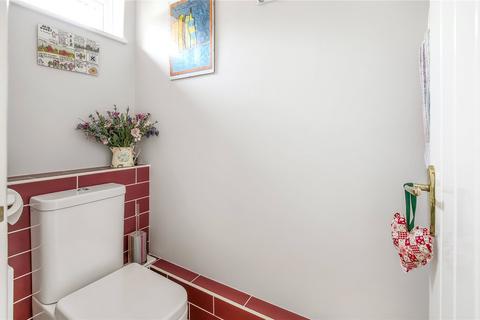 5 Eling Close, Winchester, SO22 6NG