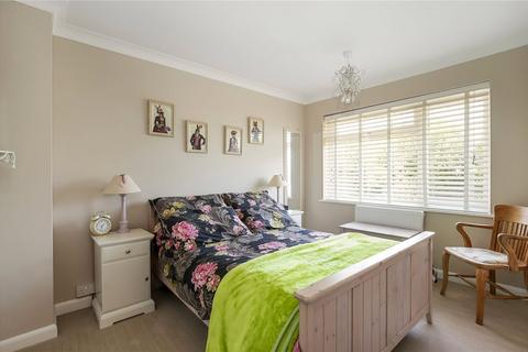 5 Eling Close, Winchester, SO22 6NG