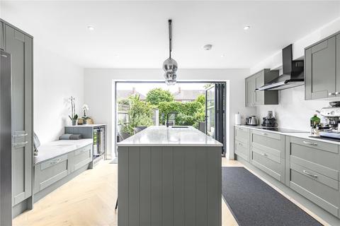 3 bedroom terraced house for sale, Topiary Square, Richmond, TW9