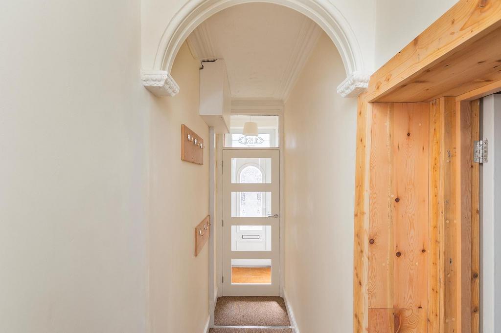 1 L5 R1 BR - Hallway A.jpg