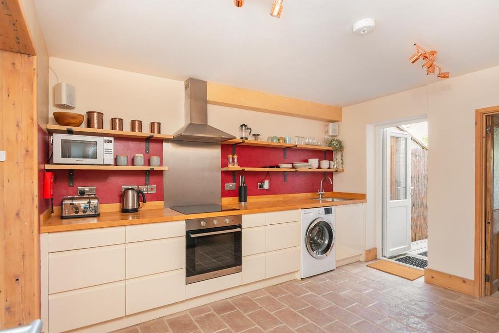 1 L5 R1 BR - Kitchen C.jpg