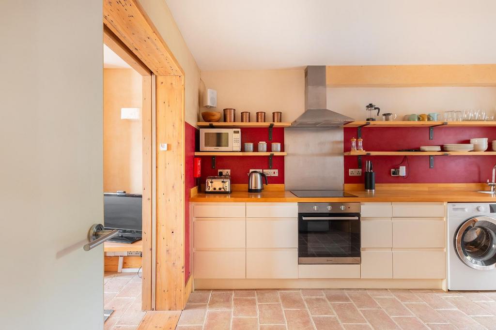 1 L5 R1 BR - Kitchen D.jpg