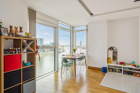 3 bedroom flat for sale, Ascensis Tower, London, SW18