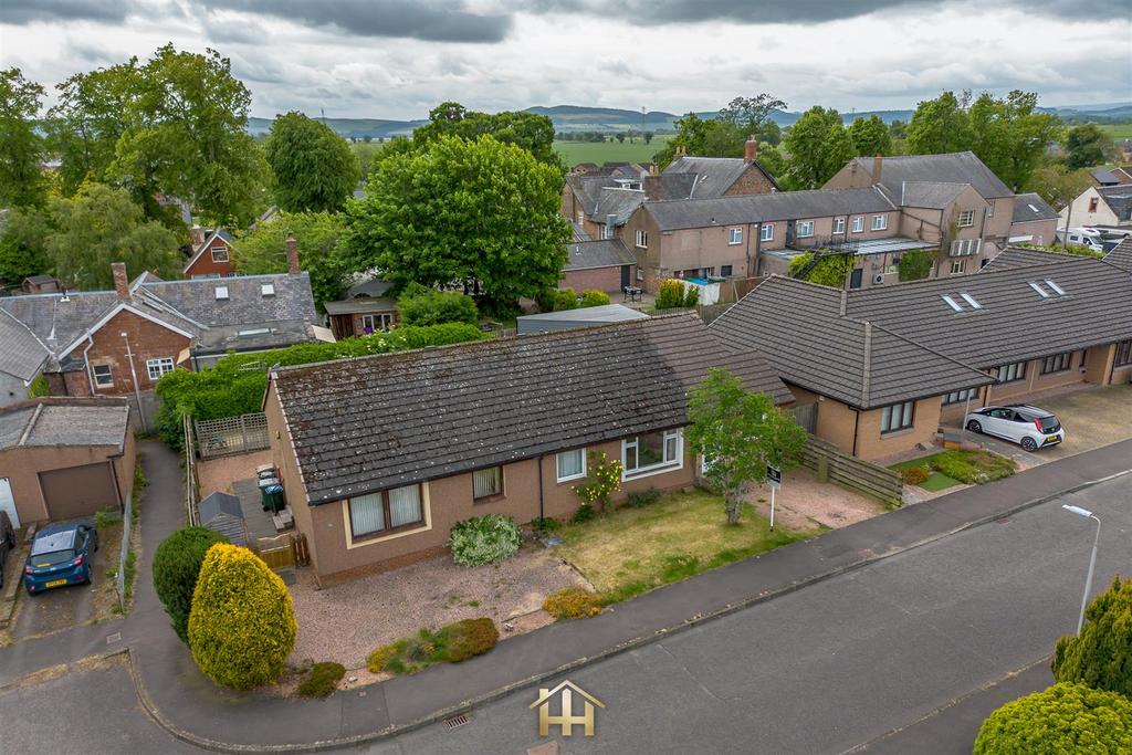 20 ROSSIE PK DR INCHURE PH14 9 RT 030625 EDIT (4 of
