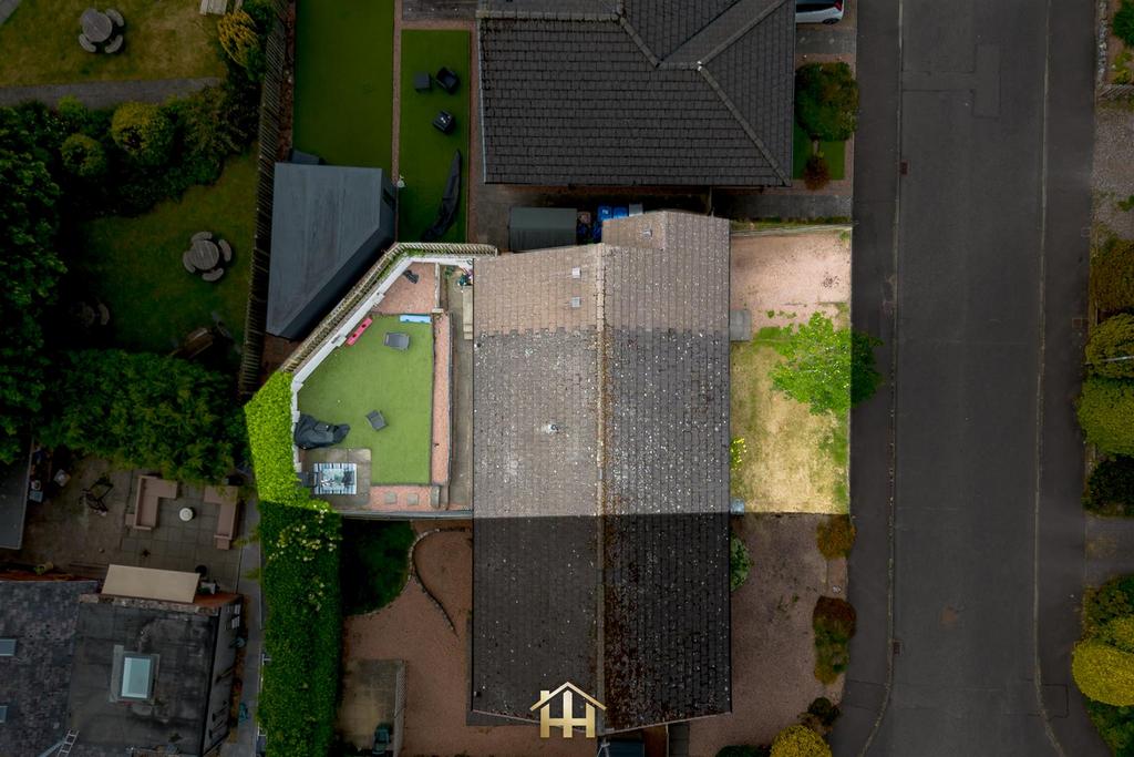 20 ROSSIE PK DR INCHURE PH14 9 RT 030625 EDIT (17 o