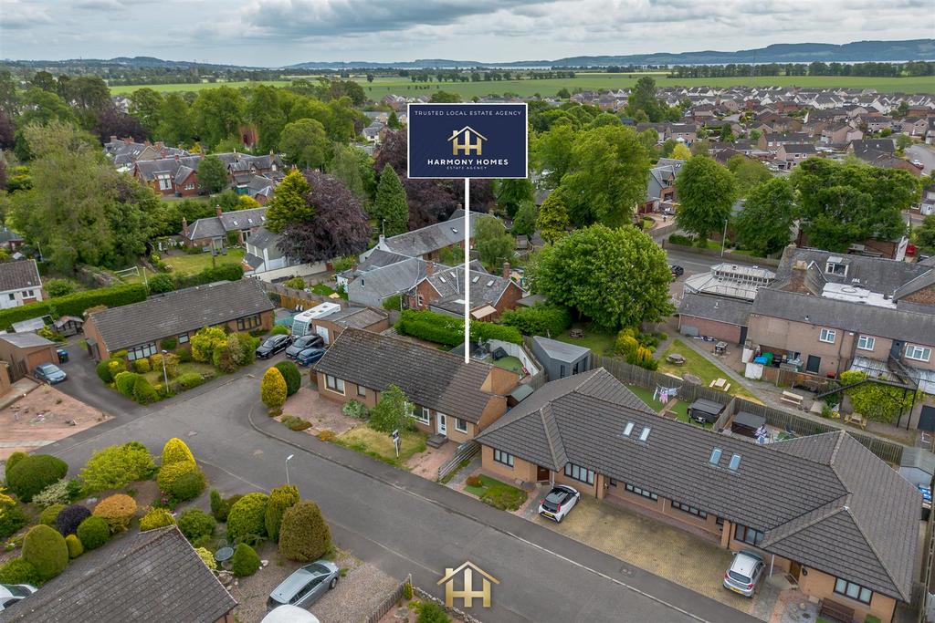 20 ROSSIE PK DR INCHURE PH14 9 RT 030625 EDIT (6 of