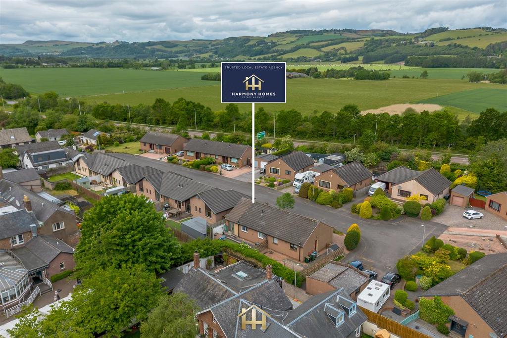 20 ROSSIE PK DR INCHURE PH14 9 RT 030625 EDIT (13 o