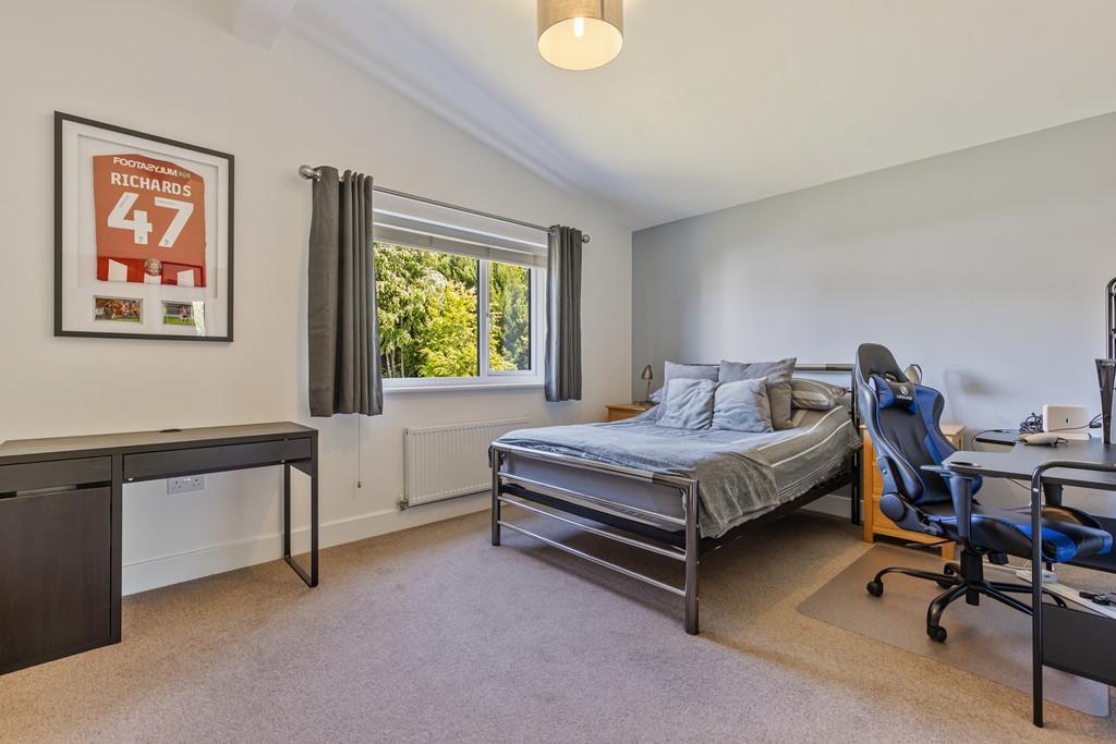 A32 - Holland Park, Exeter - 250522