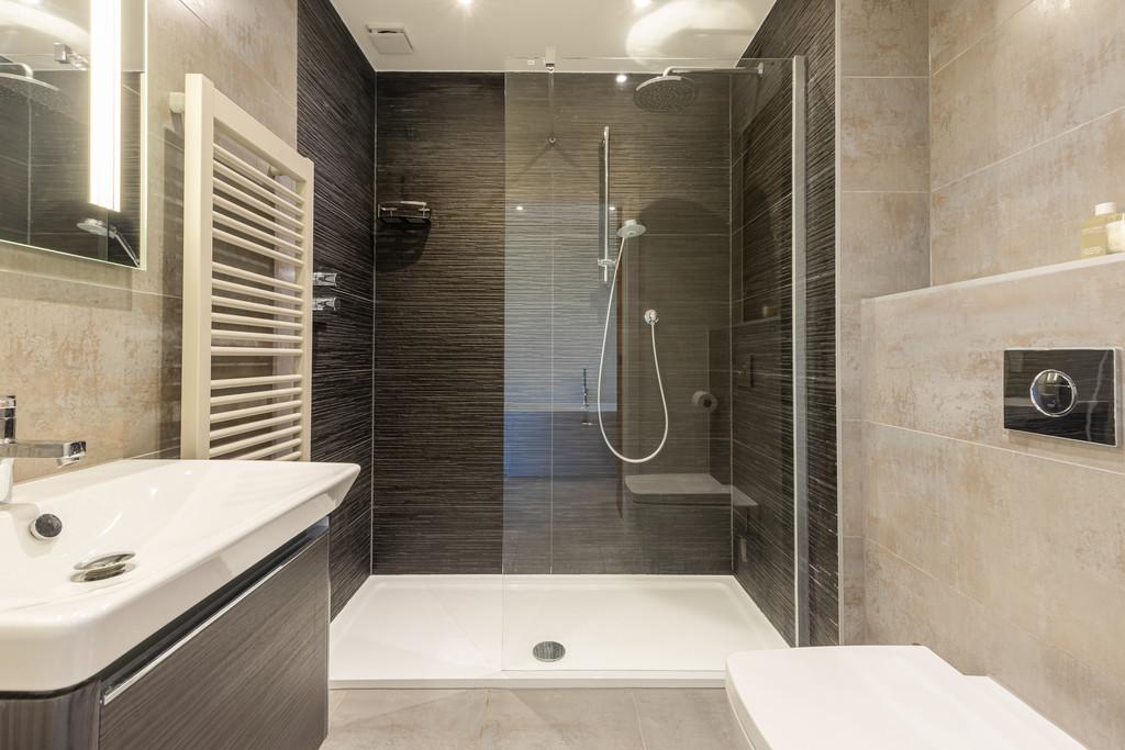 A40 - Holland Park, Exeter - 250522