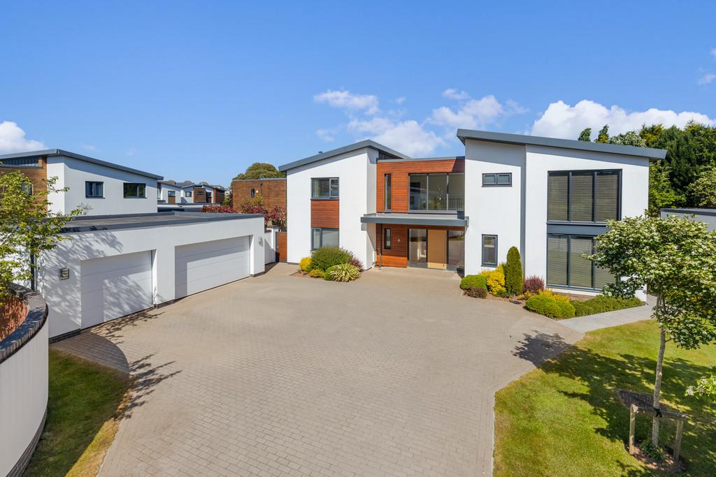 A01 - Holland Park, Exeter - 250522