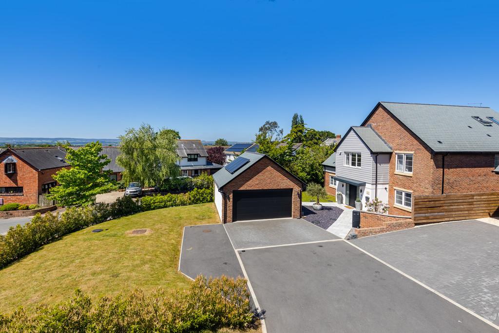 A01 - 1 Horndon Field, Woodbury - 250522