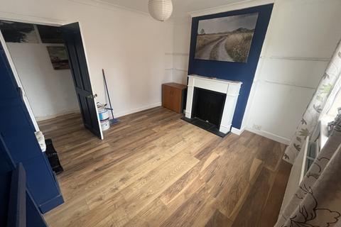 1 bedroom apartment to rent, Portland Court, Newark