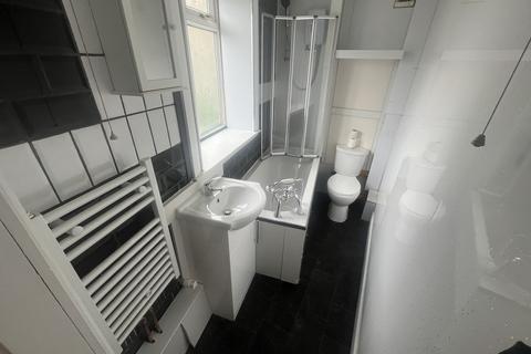 undefined, Portland Court, Newark