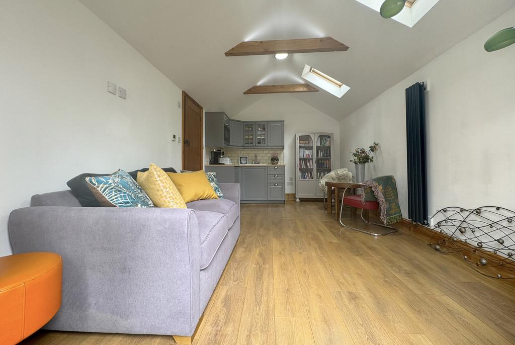Meadowside Annexe 1
