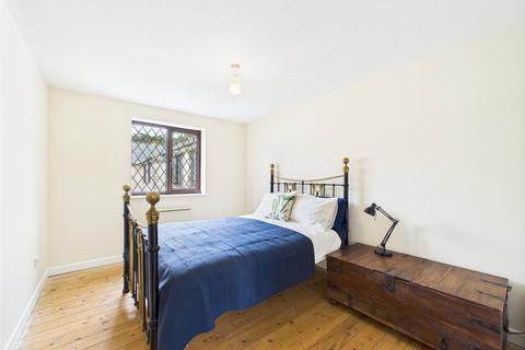 12 Mowbray Mews, Tresparrett, Camelford, PL32 9TF