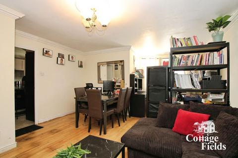2 bedroom flat for sale, Eden Close, Wallace Court, EN3