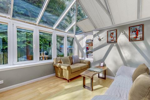 148 Golf Drive, Glasgow, G15 6SU