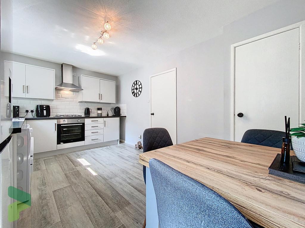 Fitted Dining Kitchen