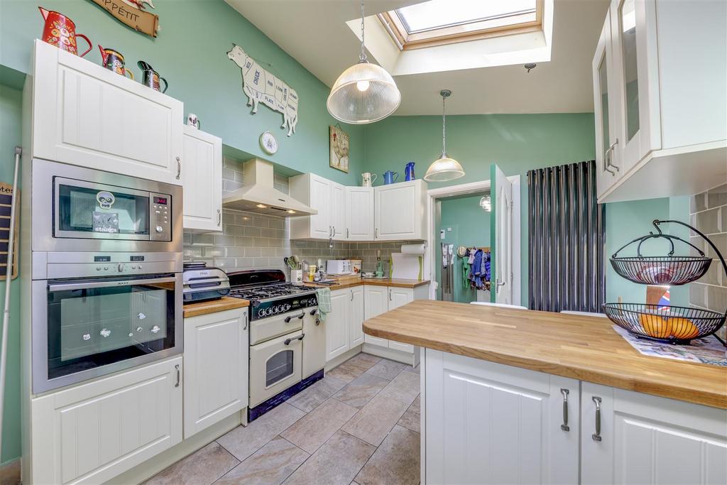 Kitchen Alt