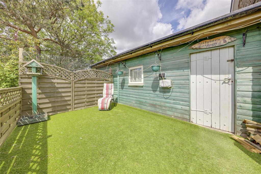 Workshop / Garage External