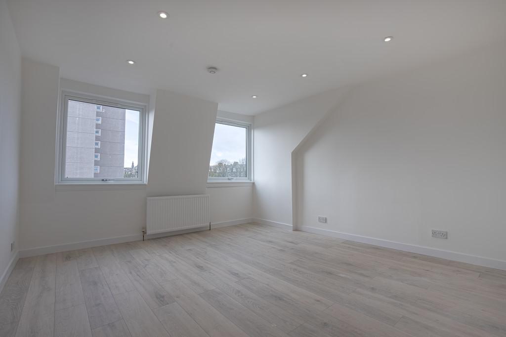 Livingroom Angle1