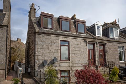 2 bedroom apartment to rent, Roslin Terrace, Aberdeen