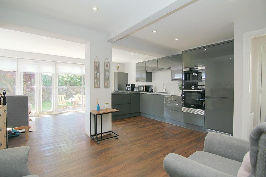 Kitchen diner