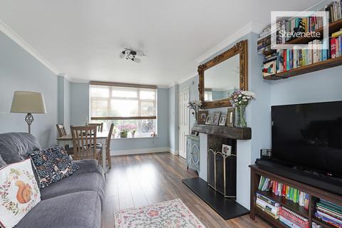 33 Beaconfield Road, Epping, CM16 5AR