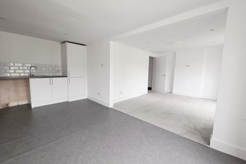 1 bedroom apartment for sale, High Street, Brackley