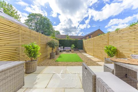 25 Ayston Road, Uppingham, Oakham, LE15 9RL