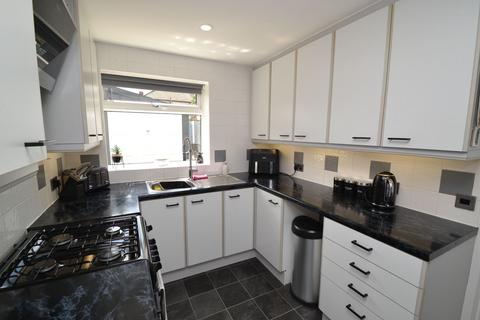 49 Kingsway, Bradford, BD2 1PL