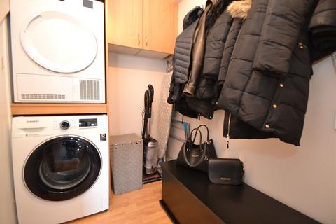 49 Kingsway, Bradford, BD2 1PL